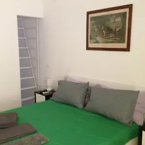 Bed & Breakfast Giulio Cesare 24
